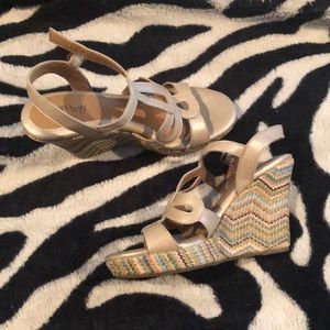 Multi color Wedges